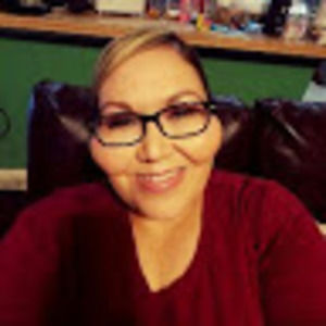 Meet your Posher, Roxanne